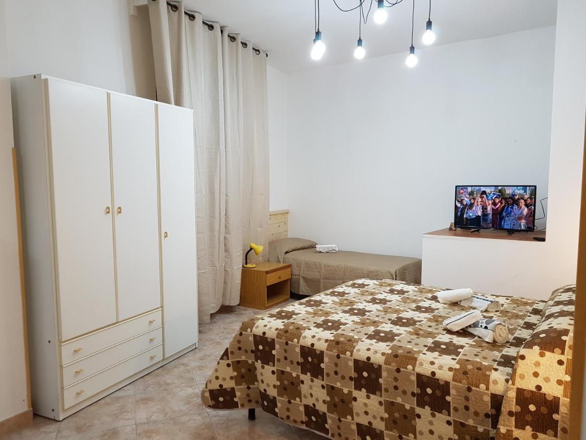B&B Casa Alessandro Scalea Esterno foto